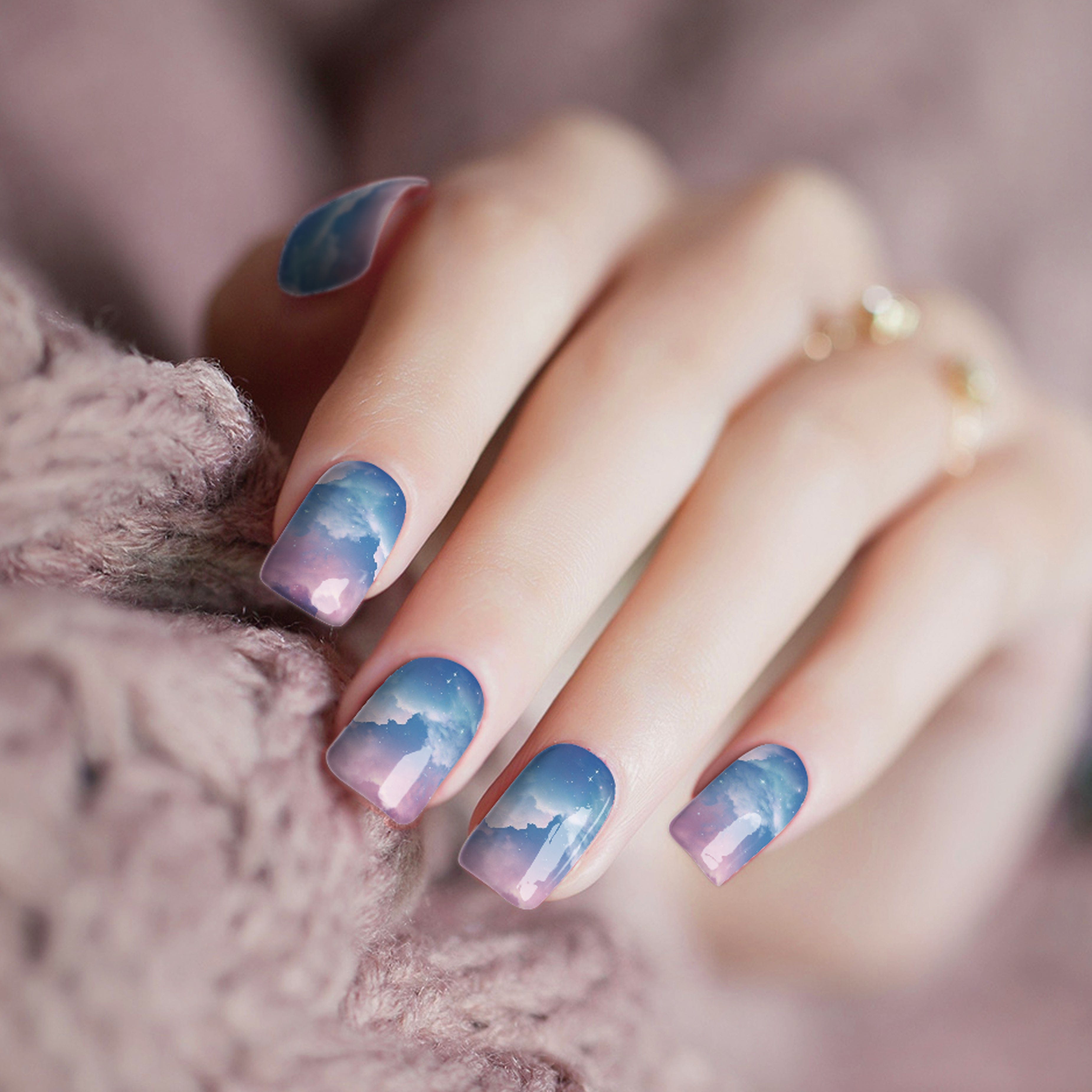 Ombré Clouds